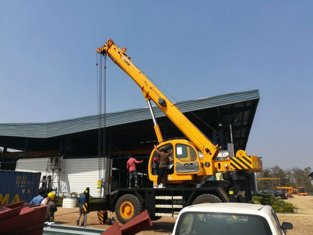 RT20 Rough terrain crane